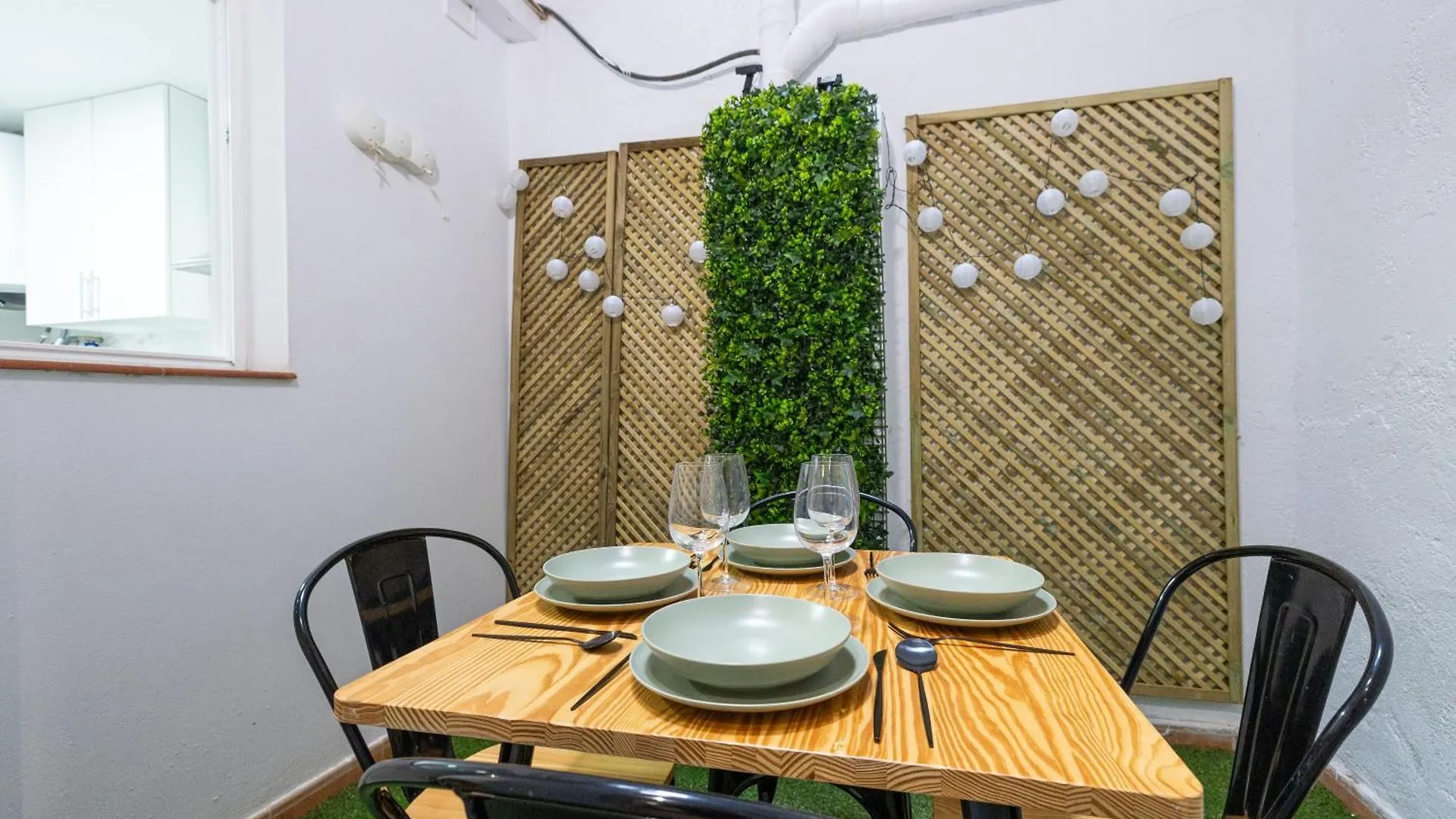 Modern & Cozy -1Bedroom-Coutyard-Center Malaga 0*,